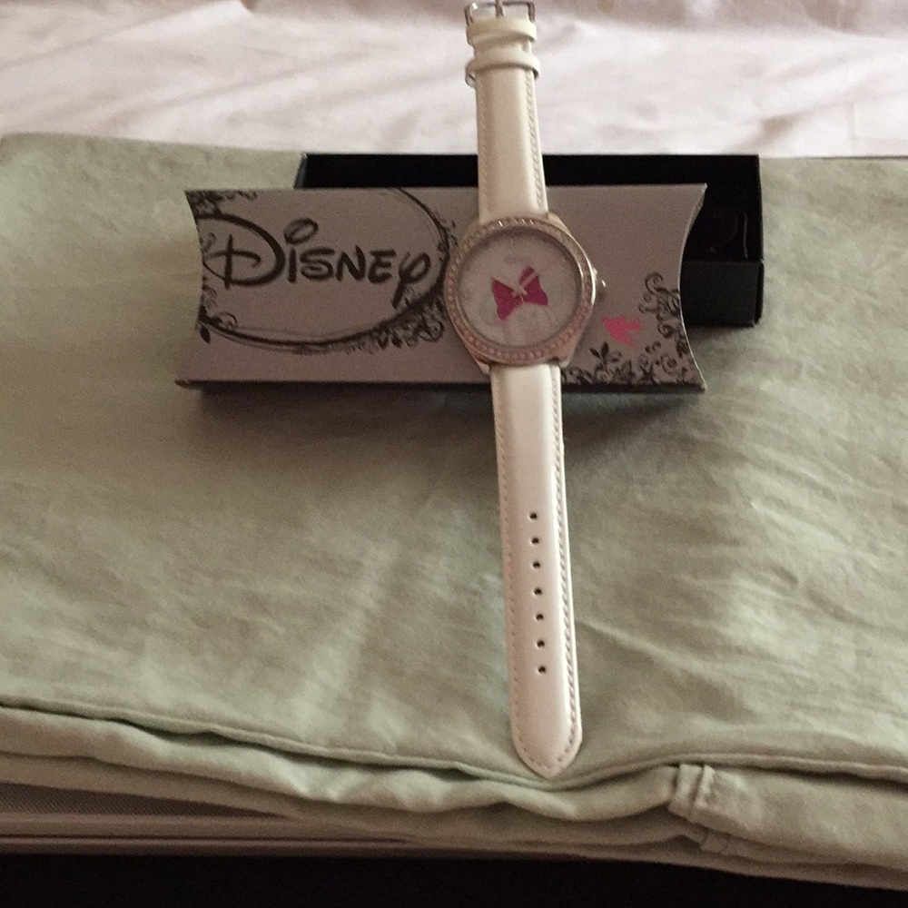 Watch - Picture 2 of 2